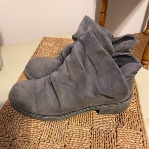Rocket dog short boots!